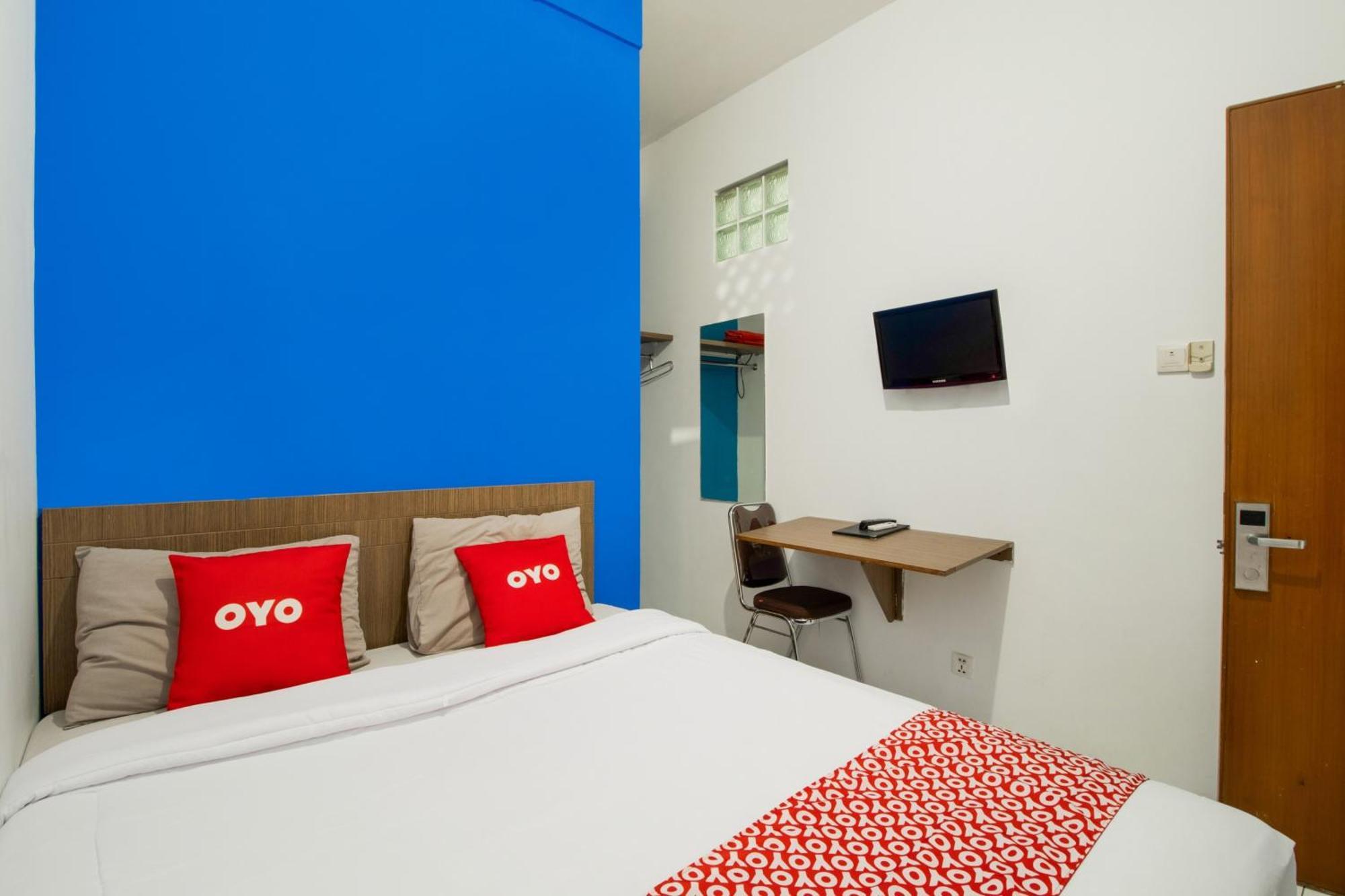 Oyo Flagship 3753 Cassa Dua Hotel Cimahi Exterior photo