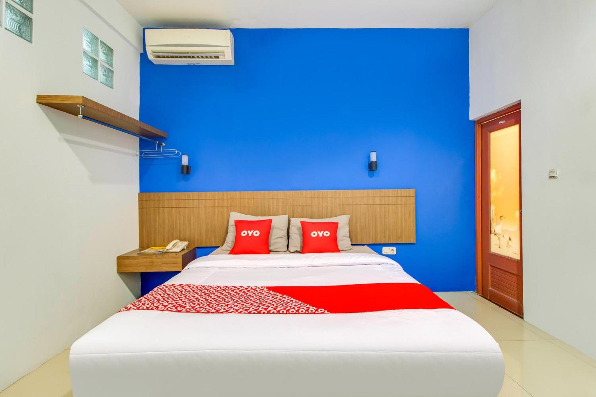 Oyo Flagship 3753 Cassa Dua Hotel Cimahi Exterior photo